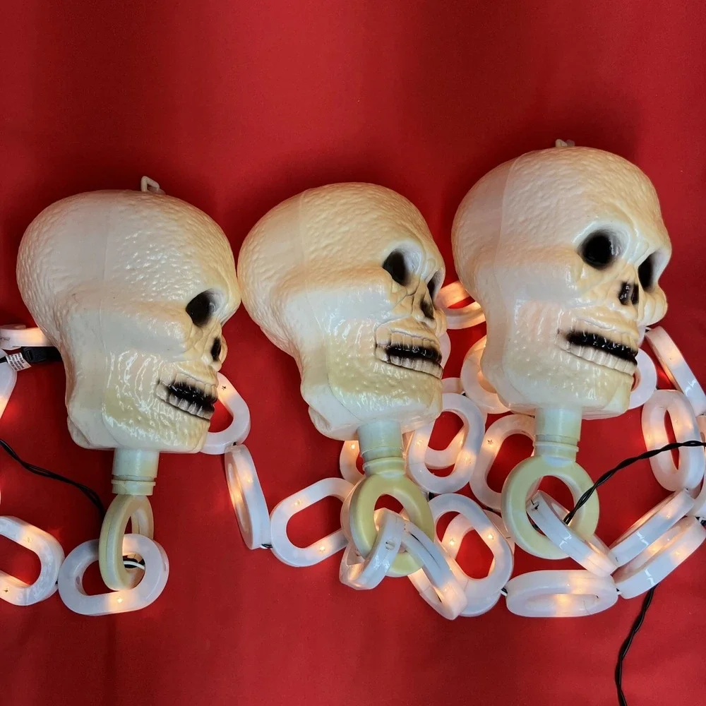 GBE Inc Skull Chain Link String Lights Hanging Halloween Skeleton